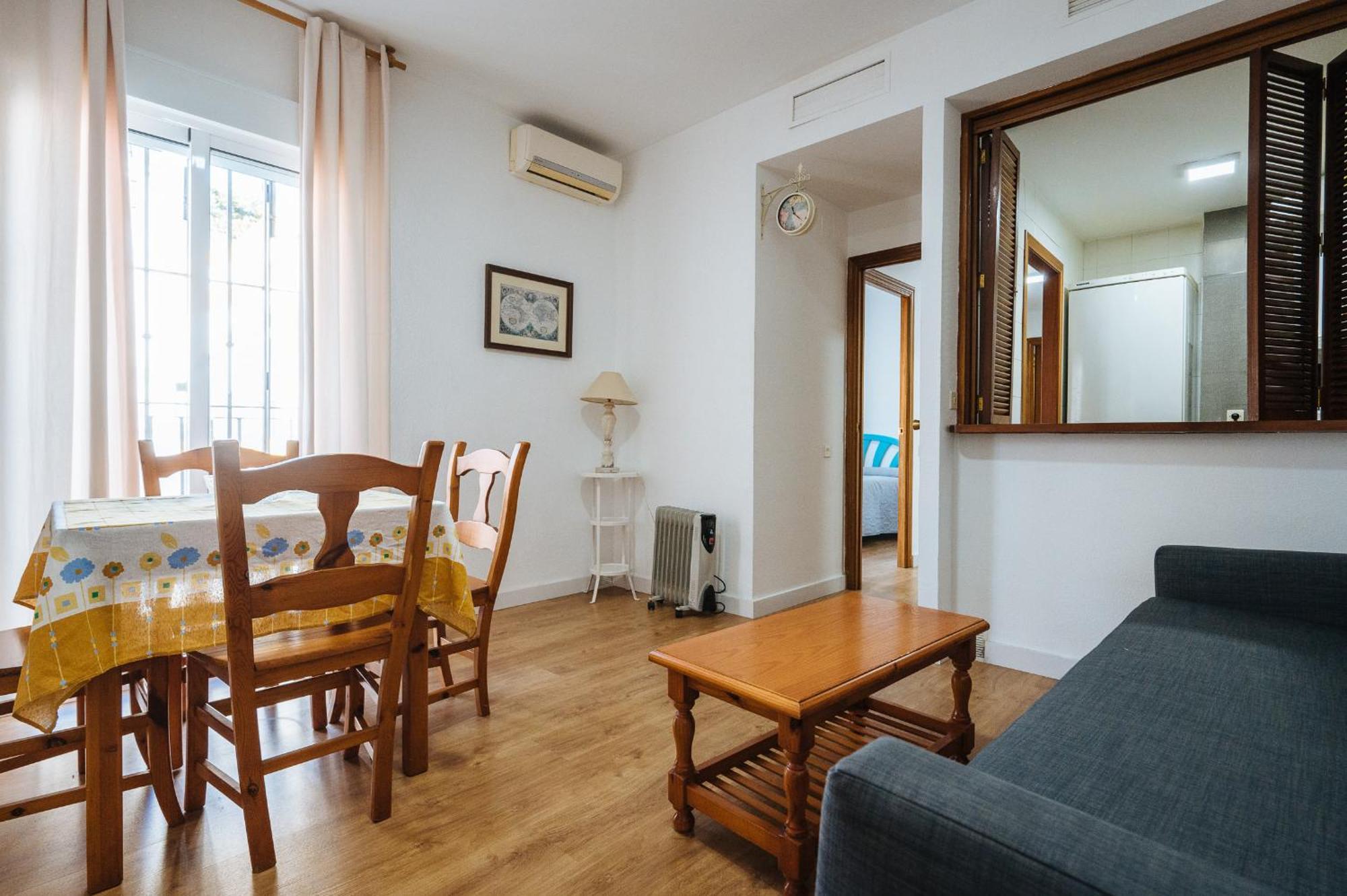 Pilsev Center Apartment Sevilla Exterior foto